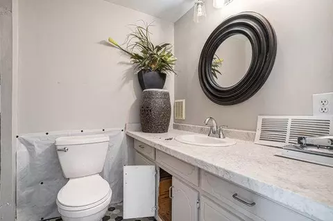 Bath - 235 Rustic Rd, Stockbridge, GA 30281 photo 3 of 4