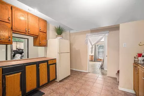 Kitchen - 235 Rustic Rd, Stockbridge, GA 30281 photo 2 of 2