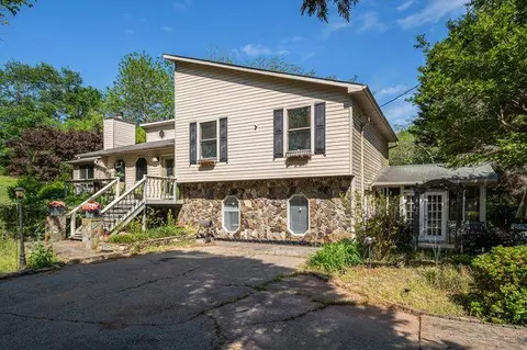 Exterior - 235 Rustic Rd, Stockbridge, GA 30281 photo 2 of 7