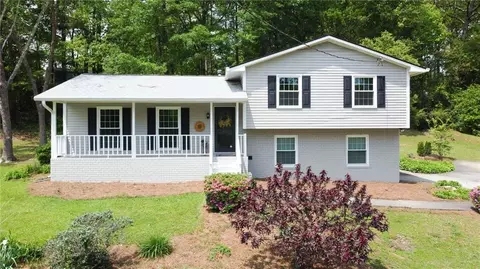 3887 Herren Dr SW, Smyrna, GA 30082