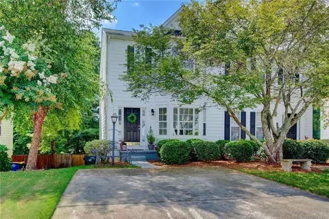 4378 Thorngate Ln, Acworth, GA 30101