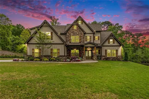 112 Legacy Dr, Villa Rica, GA 30180