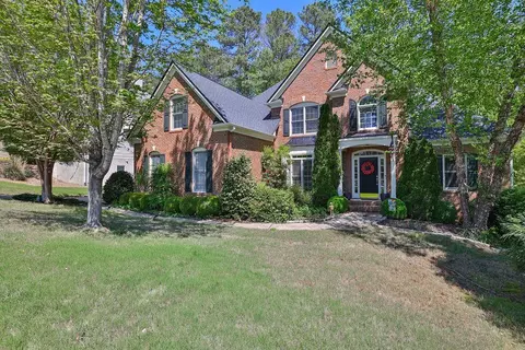 620 Highcrest Dr, Acworth, GA 30101