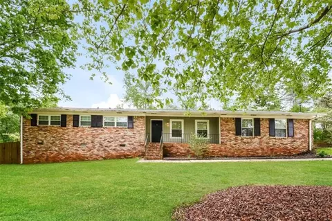 3419 Rainbow Dr, Winston, GA 30187