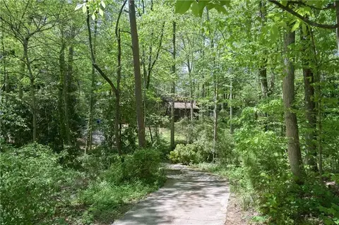 3485 Rainbow Dr, Winston, GA 30187