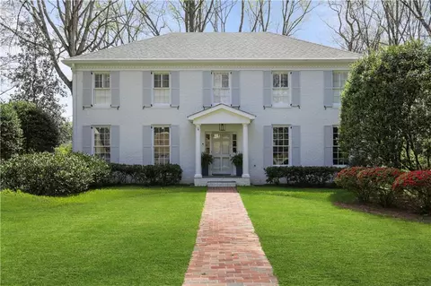 3068 Rockingham Dr NW, Atlanta, GA 30327