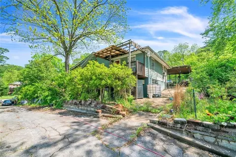1345 Skyhaven Rd SE, Atlanta, GA 30316