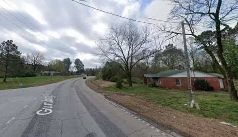 2535 Gumlog Rd, Lavonia, GA 30553