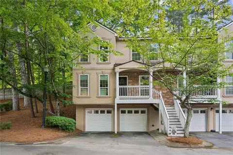 101 Masons Creek Cir, Atlanta, GA 30350