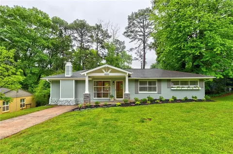 3461 Pinehill Dr, Decatur, GA 30032