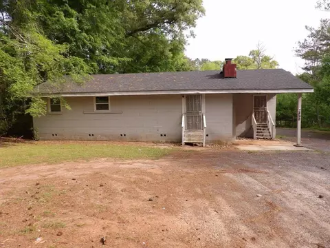 2898 Coffer Dr, Ellenwood, GA 30294