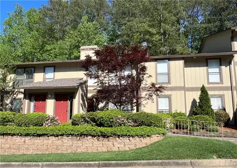 603 Woodcliff Dr, Atlanta, GA 30350