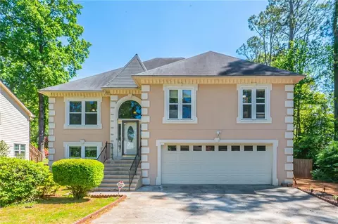 1075 Haverhill Trl, Lawrenceville, GA 30044