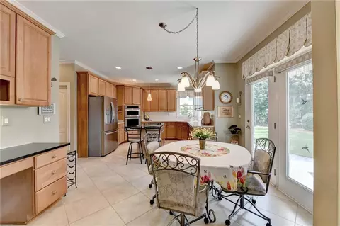 3745 Old Path Xing, Suwanee, GA 30024 photo 13