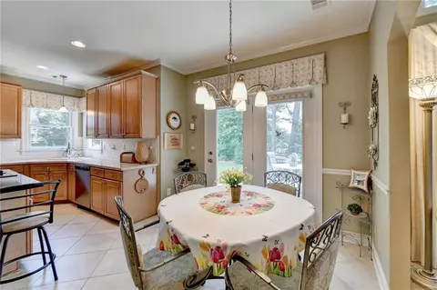 3745 Old Path Xing, Suwanee, GA 30024 photo 14