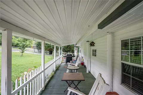 92 Hillcrest Rd, Covington, GA 30016 photo 3