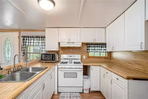 92 Hillcrest Rd, Covington, GA 30016 photo 6