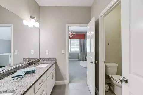 Bath - 3073 Jefferson St, Atlanta, GA 30341 photo 3 of 7