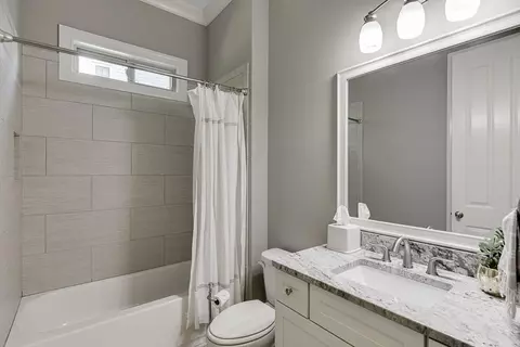 Bath - 3073 Jefferson St, Atlanta, GA 30341 photo 1 of 7