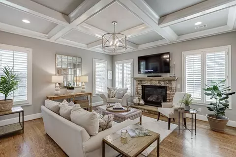 Living - 3073 Jefferson St, Atlanta, GA 30341 photo 2 of 5