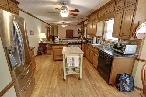 Kitchen - 85 Creekside Ln, Covington, GA 30016 photo 1 of 3