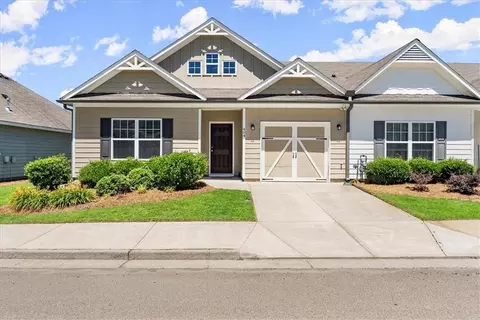 404 Rockview Dr, Canton, GA 30114