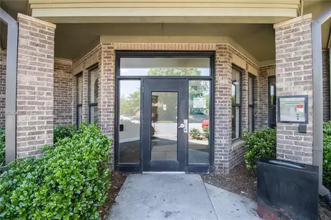 898 Oak St SW #1207, Atlanta, GA 30310