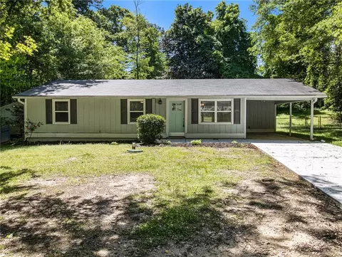 4276 N Giles Rd, Douglasville, GA 30134
