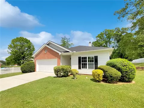 2905 Lewis Ln, Atlanta, GA 30349