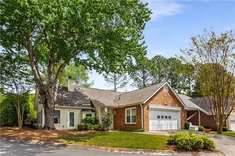 222 Dennis Dr, Alpharetta, GA 30009