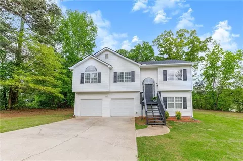 7855 Poppy Dr, Winston, GA 30187