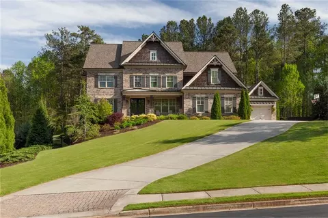 13013 Overlook Pass, Roswell, GA 30075