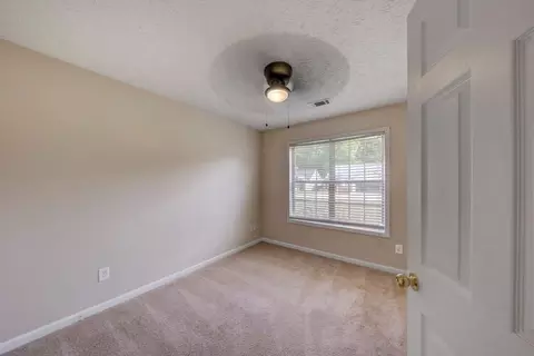2234 Sugarleaf Trl, Hampton, GA 30228 photo 12