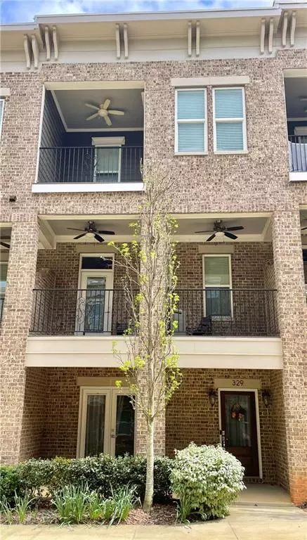 329 Brownstones Cir NE, Atlanta, GA 30312