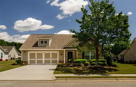 287 Briarcrest Dr, Jefferson, GA 30549