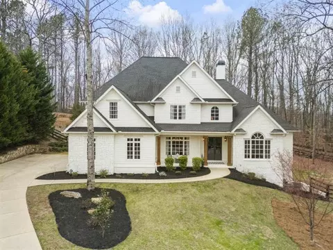 135 Equest Dr, Canton, GA 30115