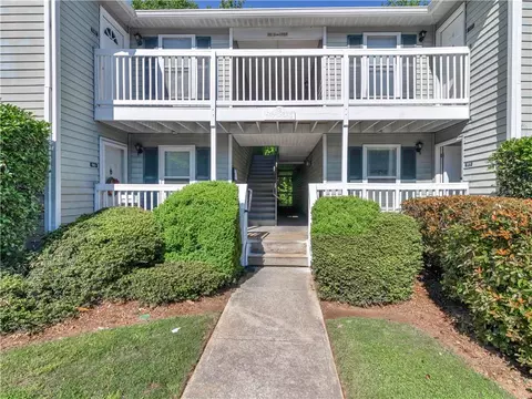 1973 Brian Way, Decatur, GA 30033