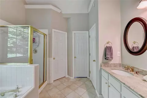 Bath - 500 Firelite Ln, Suwanee, GA 30024 photo 4 of 5