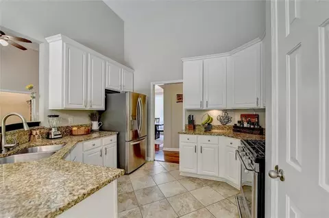 Kitchen - 500 Firelite Ln, Suwanee, GA 30024 photo 2 of 3