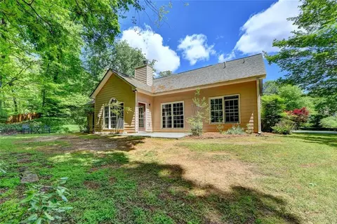 Exterior - 500 Firelite Ln, Suwanee, GA 30024 photo 7 of 13