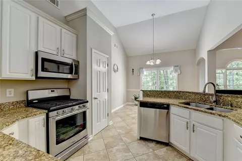 Kitchen - 500 Firelite Ln, Suwanee, GA 30024 photo 3 of 3