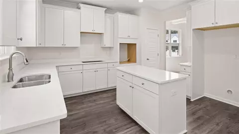 Kitchen - 13962 Conrad Ct, Covington, GA 30014 photo 2 of 3