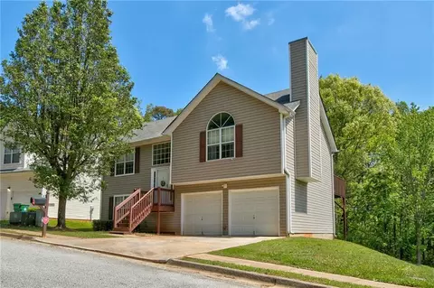 2818 Rambling Way, Lithonia, GA 30058
