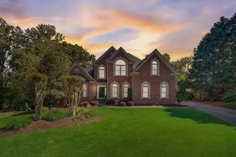1725 Bucks Club Dr, Alpharetta, GA 30005
