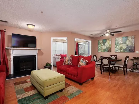 2817 Vineyard Way SE, Smyrna, GA 30082