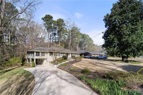 1414 N Amanda Cir NE, Atlanta, GA 30329