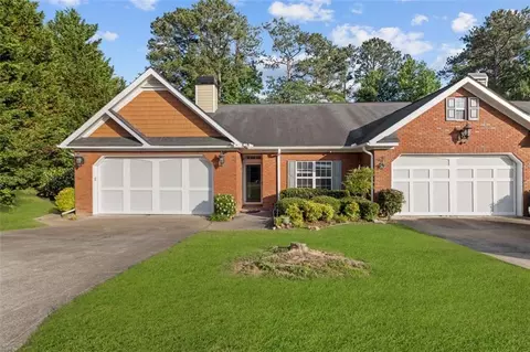 2505 Rosehill Cir, Lithia Springs, GA 30122