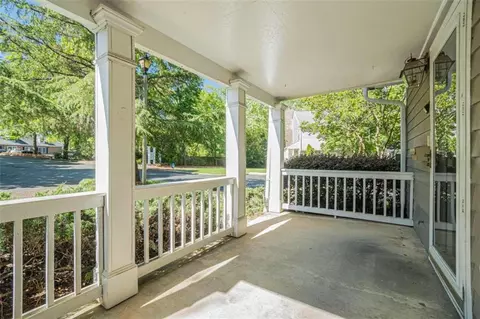 2430 Farmstead Cir SE, Smyrna, GA 30080
