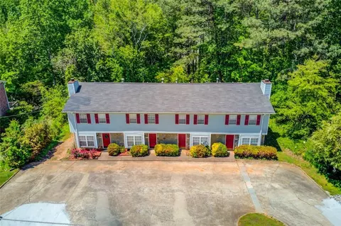 2890 Spruce Cir, Snellville, GA 30078