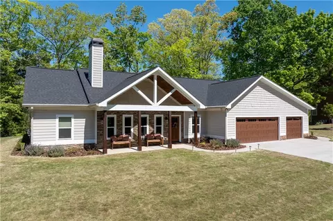 6070 Rockingham Way, Gainesville, GA 30506